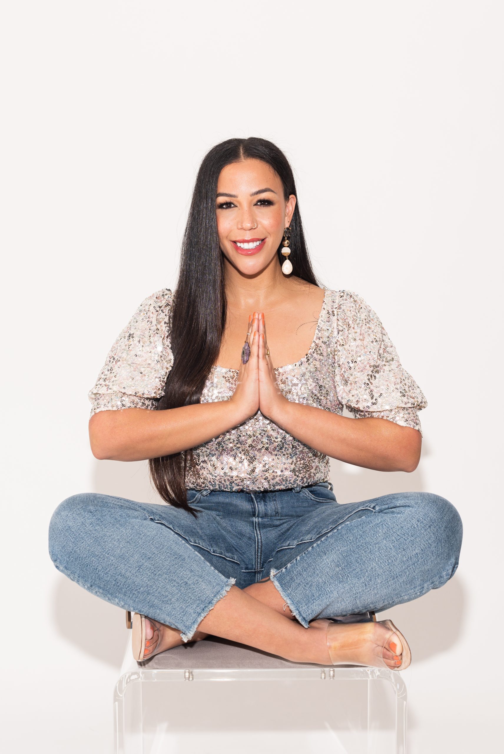 Interview: A Conversation with Devi Brown — Meditation, Journaling + Crystals for Healing